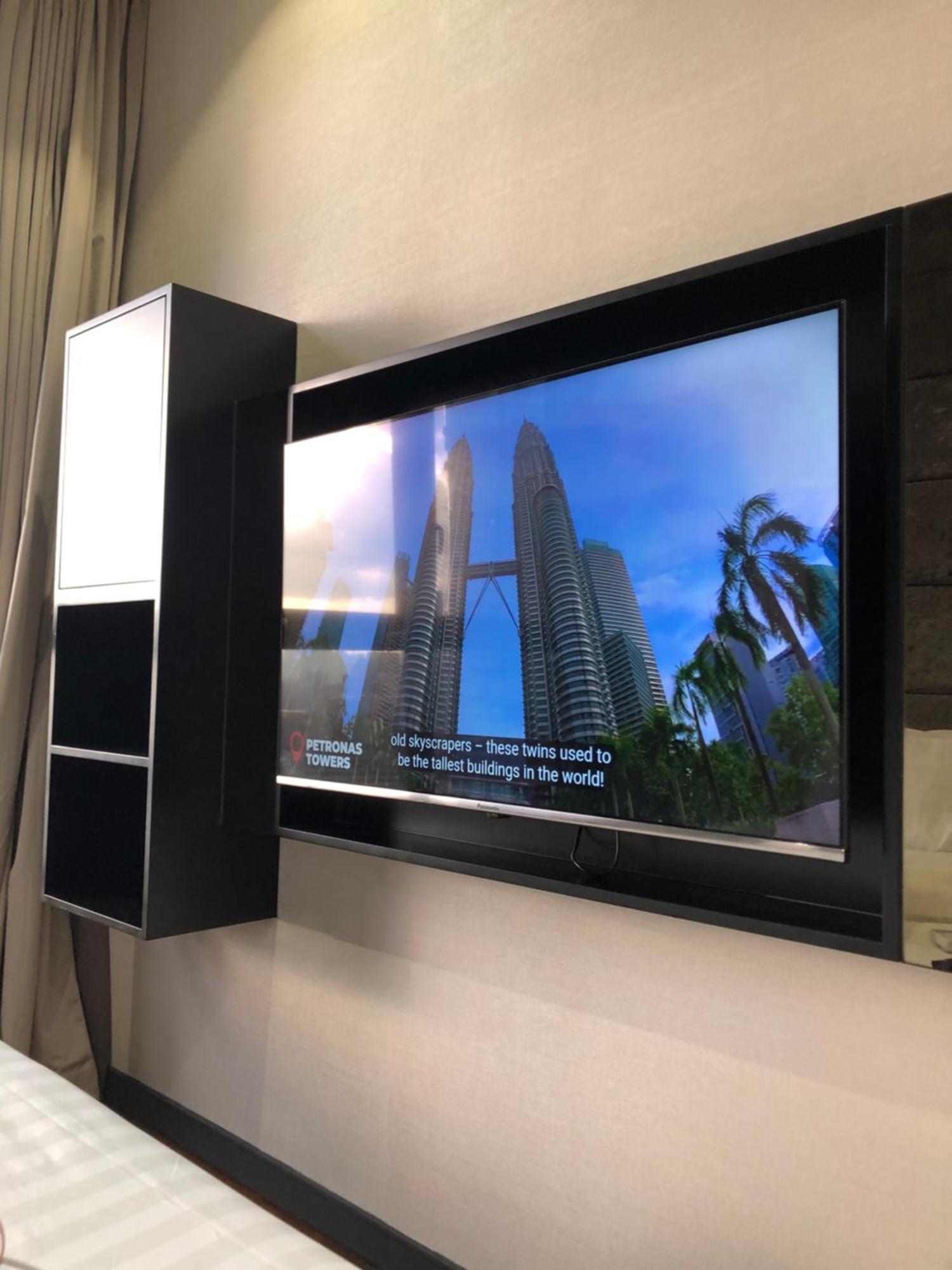 8 Kia Peng Suites Klcc By Luna Куала-Лумпур Экстерьер фото