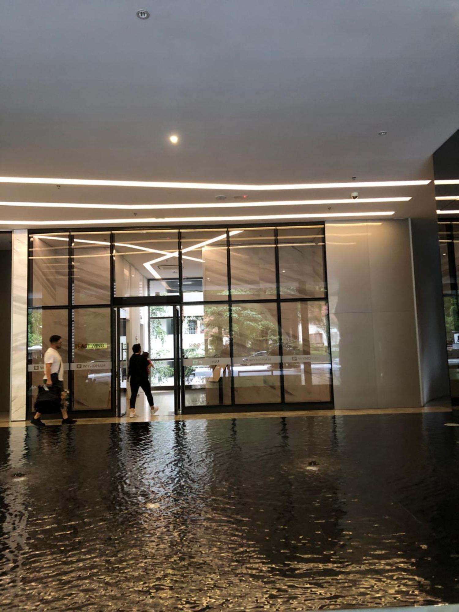 8 Kia Peng Suites Klcc By Luna Куала-Лумпур Экстерьер фото
